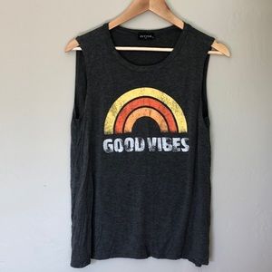 VICI good vibes tank